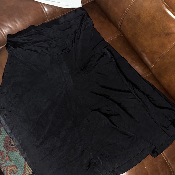 Yves Saint Laurent Classic Black Fabric - Picture 1 of 2